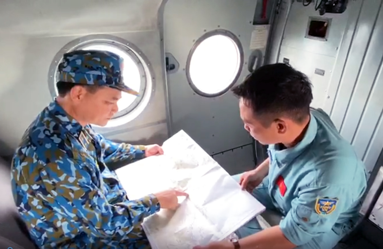 Đã tiếp cận vị trí, khu vực sạt lở, khẩn trương tìm kiếm cứu nạn